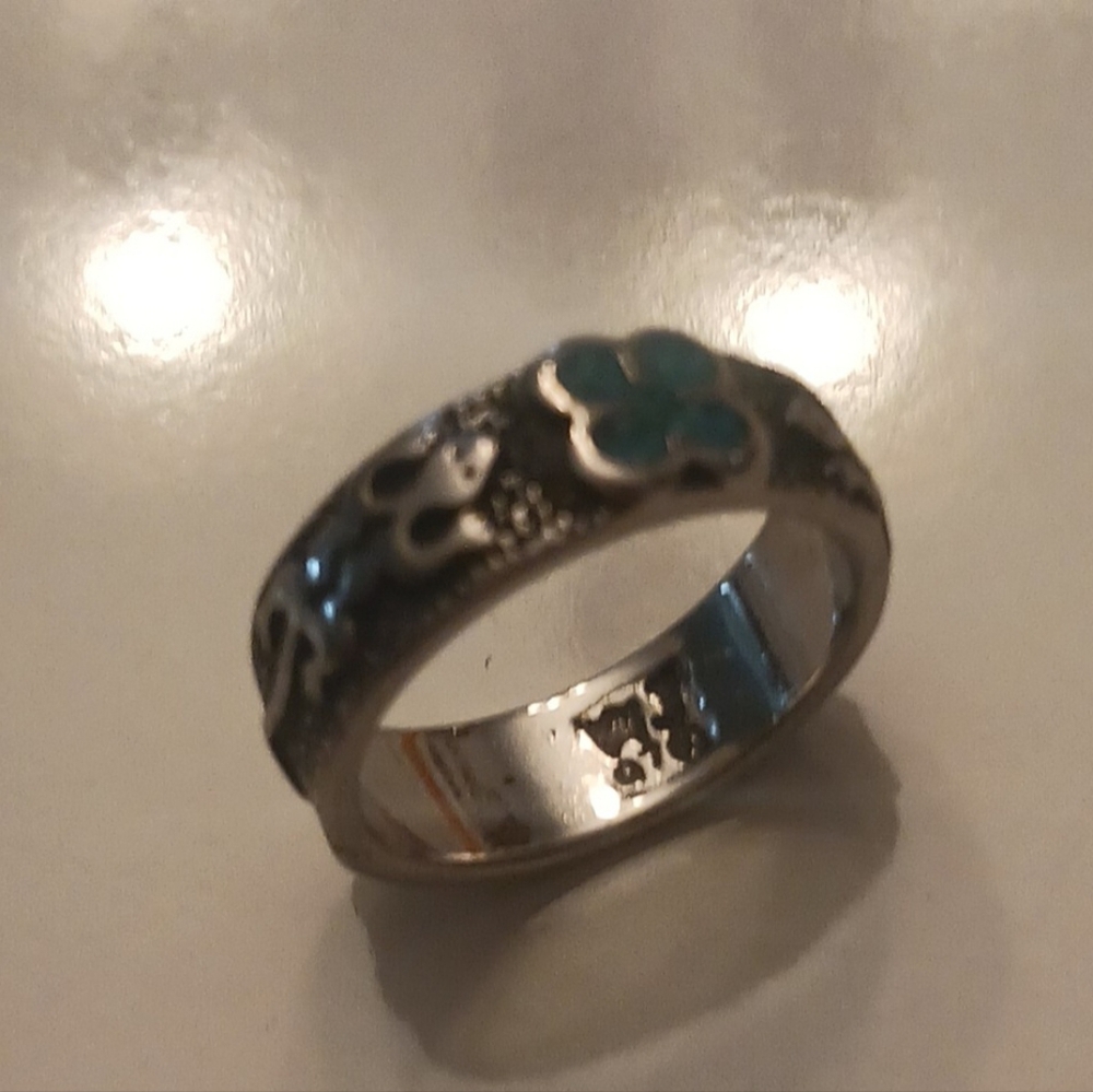 Ring - Picture 4 of 10